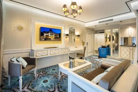 Royal Baltic Luxury Boutique - 32