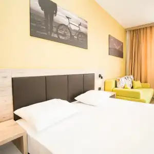 ApartKasmi - 4