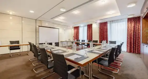 PLAZA INN Koln - 11