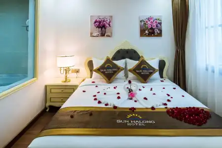 Sun Halong - 34