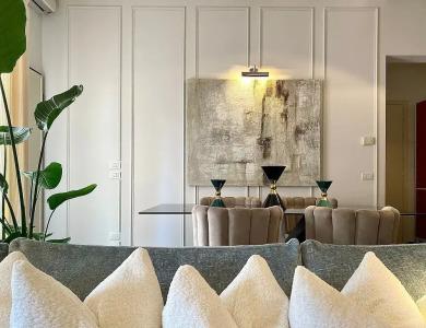 Ungherese Small Luxury - 142