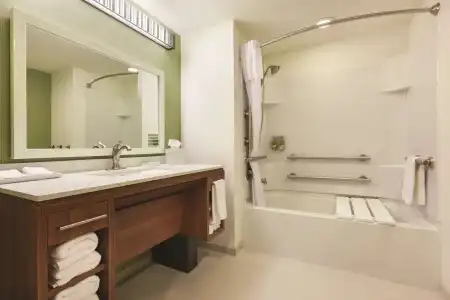 Home2 Suites by Hilton College Station - 51