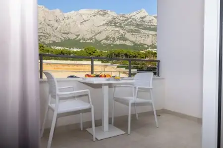 Romana Beach Apartments - 37