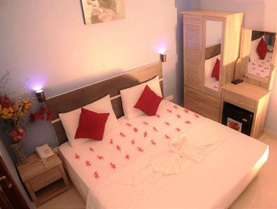 Elite Beach Inn - 3