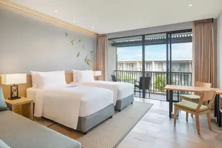 Le Meridien Khao Lak Resort & Spa - 9