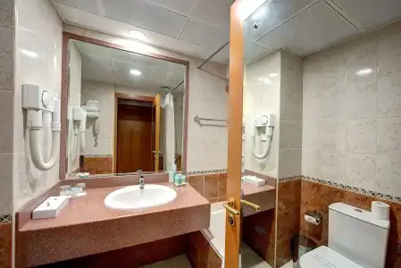 Golden Tulip Deira - 9