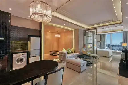 Hilton - 219