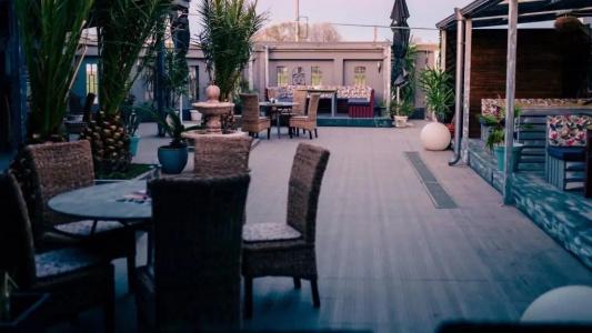 Plaza - 173