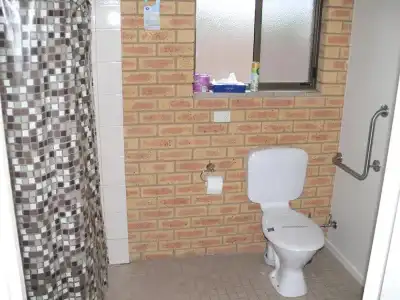 Begonia City Motor Inn - 6