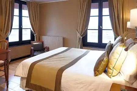 Best Western Le Cheval Blanc - Vieux Port - 152