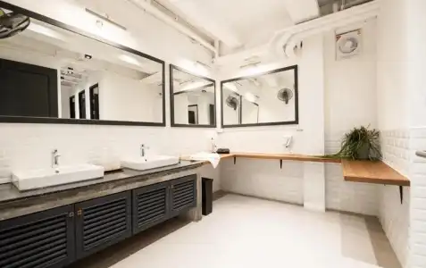 Warm Window Silom - Hostel - 42