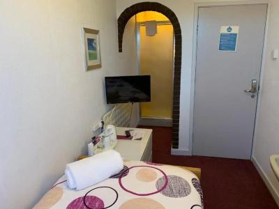 Austins Guest House - 27