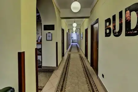 Metro - 17