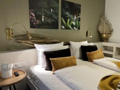 Das Schlossberg - Boutique im Park- Nahe der Therme - 84