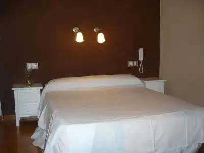 Hostal Arias - 11