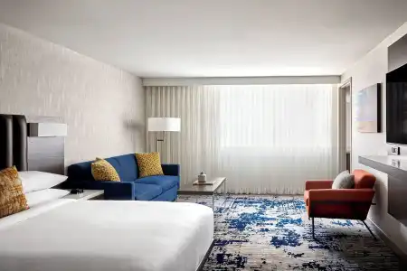 Ventura Beach Marriott - 37