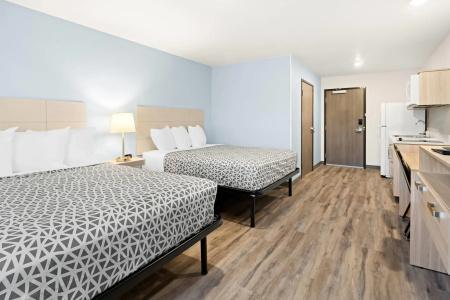 Woodspring Suites Billings - 7