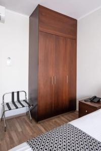 Livadhiotis City - 35