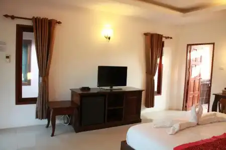 Waterside Resort - 142