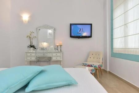 Apollon Boutique - 40