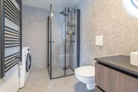 Hlemmur Suites - 43