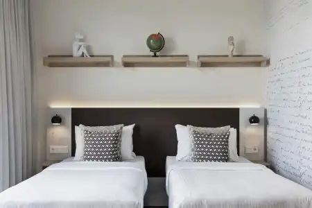 Stellaris Apartment - 13