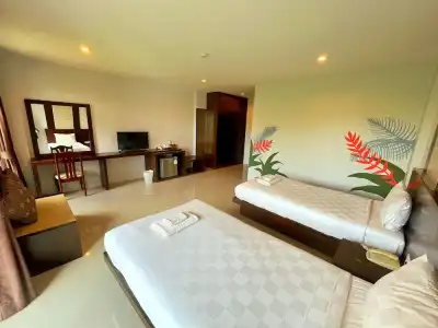 Peak Boutique City - 88