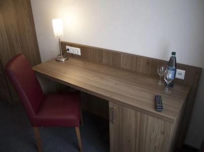 La Flamme Wertheim Garni - 29