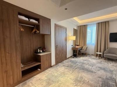 Ramada Encore by Wyndham - 28
