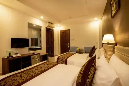 Nam Hai by OYO Rooms - 5