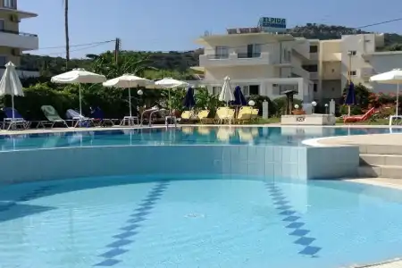 Elpida Beach Studios - 10
