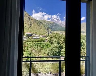 Stancia Kazbegi - City Center - 15