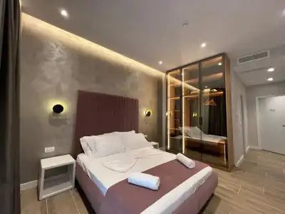 Domus & Apartments - 31