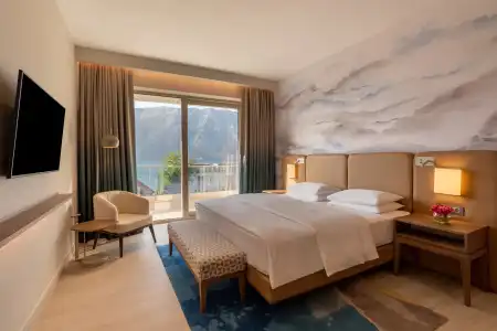 Hyatt Regency Kotor Bay Resort - 4