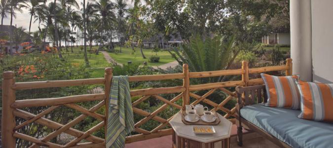 Bluebay Beach Resort & Spa - 28