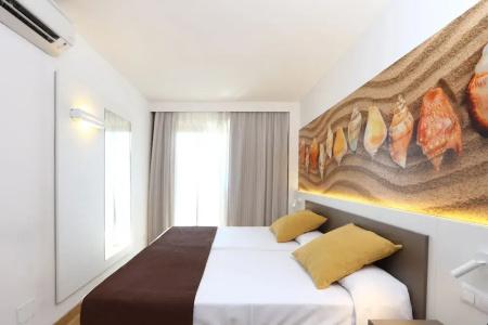 Apartamentos Jade - Adults Only +16 - 44