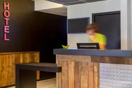 ibis Styles Chartres - 19
