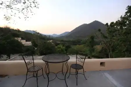 Hi - Scene Resort - 61