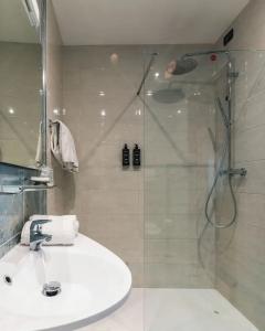 Palazzo Lion Morosini - Check in Presso Locanda Ai Santi Apostoli - 30