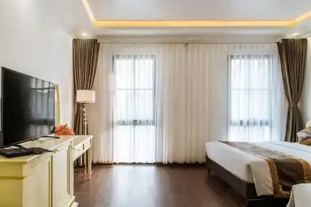 Sun Halong - 22