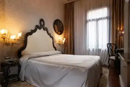 Palazzetto Madonna - 15