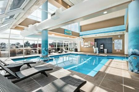 The Ocean Key Virginia Beach Resort - 12