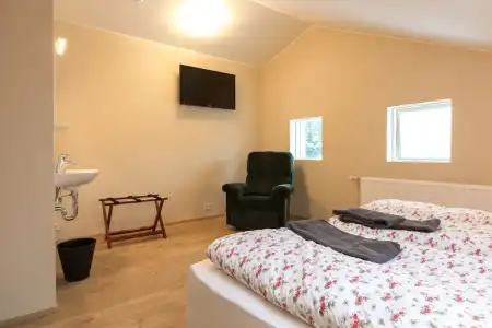 Guesthouse Garun, Skolavellir - 35