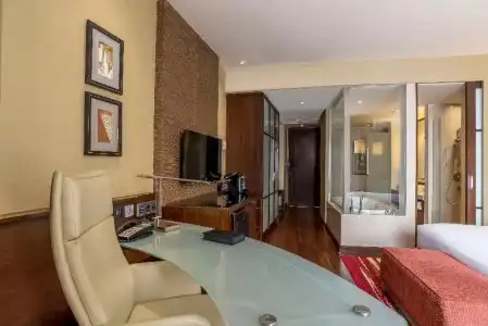 Hilton Bangkok Grande Asoke - 25