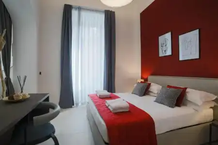 Bespoke Luxury Suites and Apartments - 33