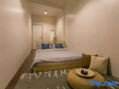 Chedi View Hostel & Rooftop Bar - 35