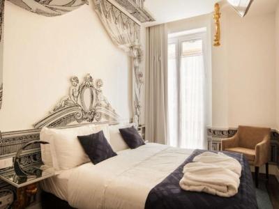 Teatro Boutique Rooms & Suites - 16