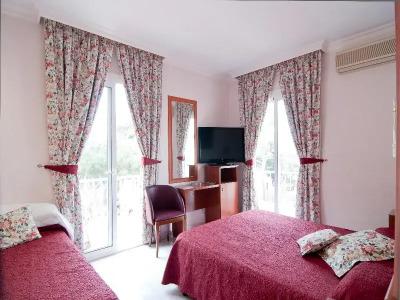 Medium Claramar - 37