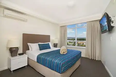 Burleigh Mediterranean Resort Enquiries - 215