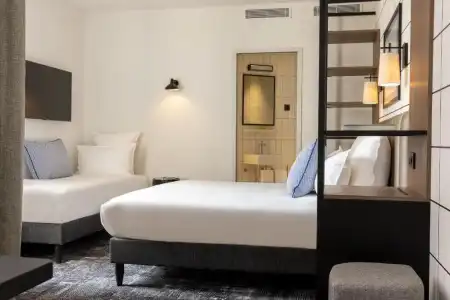 Hôtel Moderniste - 32